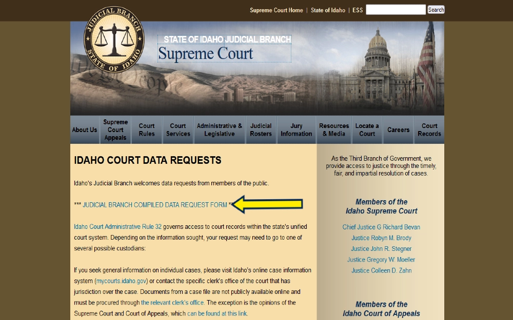 State of Idaho background check search options screenshot of the judicial branch with yellow arrow pointing to Idaho compiled data request form button. 