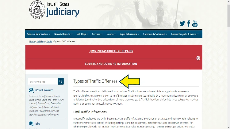 Screenshot of Hawaii State Judiciary website page for traffic infractions with yellow arrow pointing to types of traffic offenses.