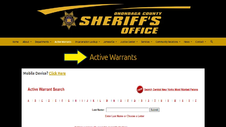 Screenshot of Onondaga County website page for Sheriff's Office with yellow arrow on active warrants search.