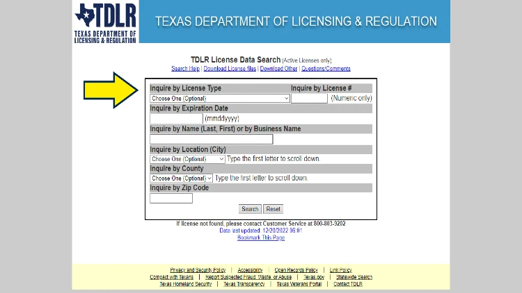 Screenshot of Texas Government website page for Department of Licensing & Regulation with yellow arrow on criteria for TDLR license search.