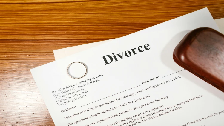 Close up image of a divorce form